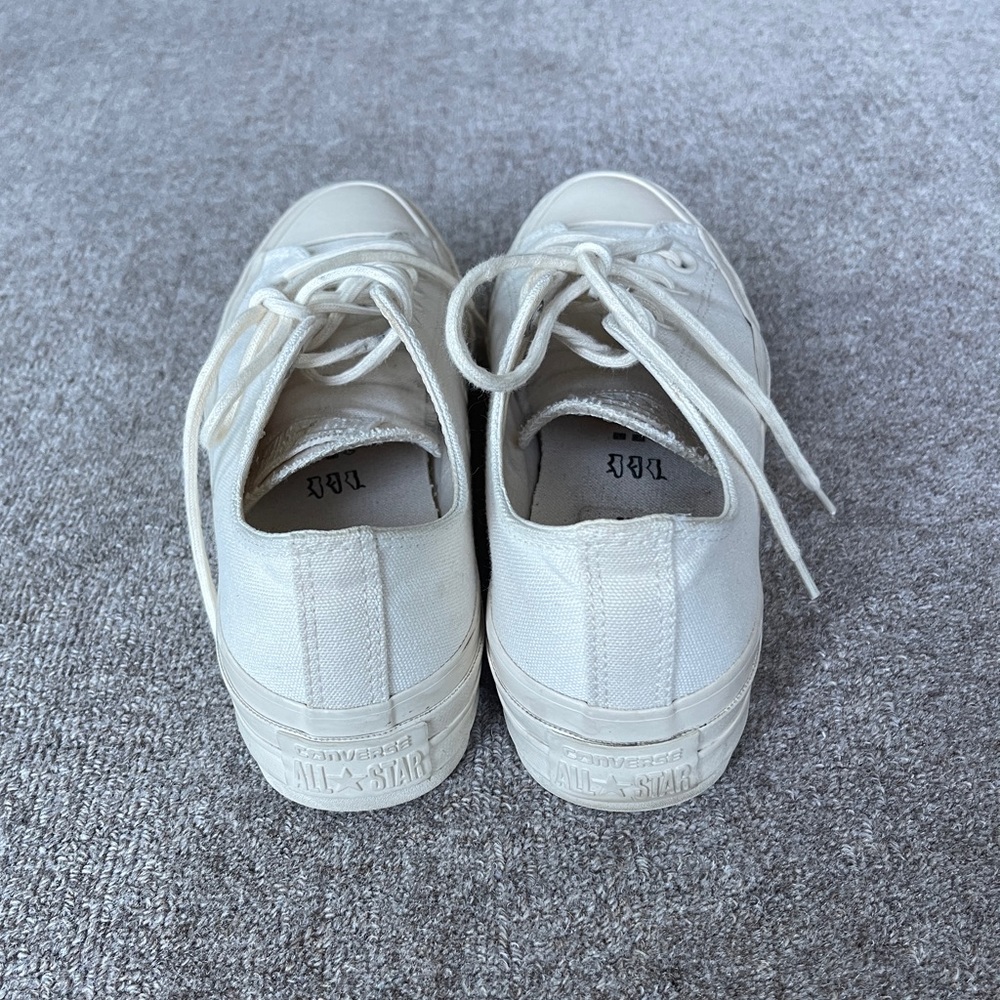 Unique Converse - Picture 4 of 5